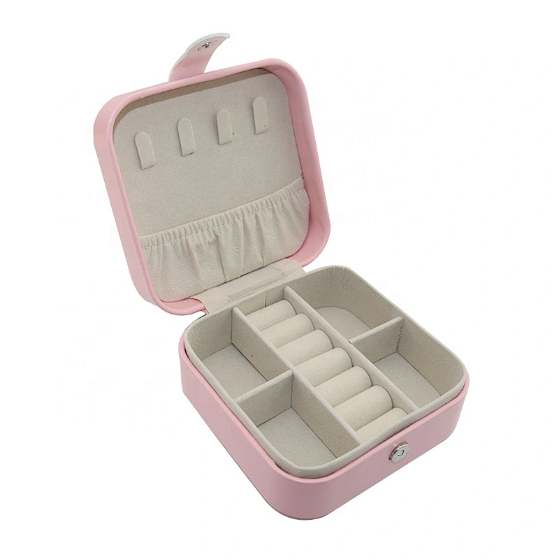 Fast delivery cheap pu leather jewelry box small portable travel jewelry boxes with logo