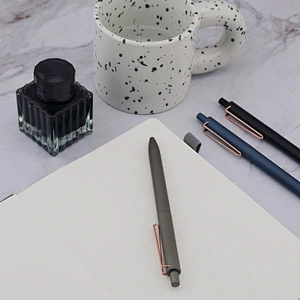 Wholesale Custom logo Novelty  A5 fabric notebook signature gel pen  paper envelope gift set office