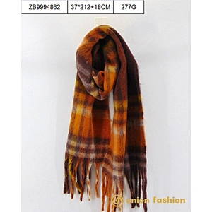 Wholesale Luxury Womens And Mens Knitting Scarf  Winter Solid Tassel Scarf for Ladies Woven Big Size Scarf Plain Dyed