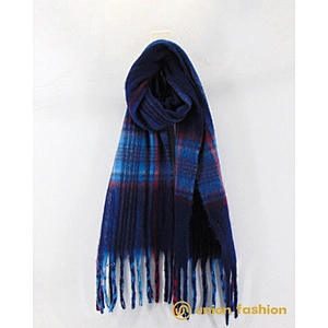Wholesale Luxury Womens And Mens Knitting Scarf  Winter Solid Tassel Scarf for Ladies Woven Big Size Scarf Plain Dyed