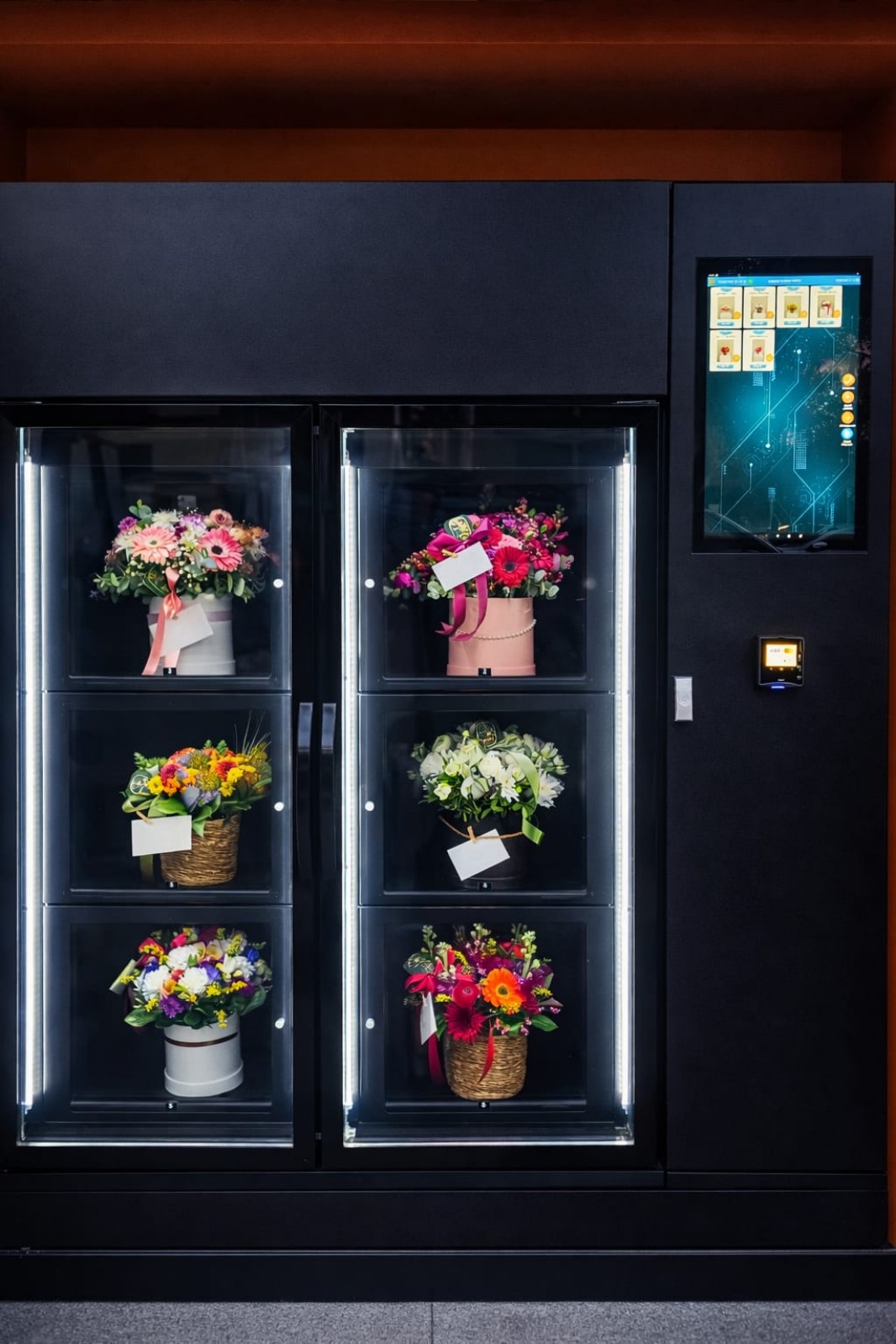 WEIMI Smart Flower Vending Machine with Cooling System for Sale in US