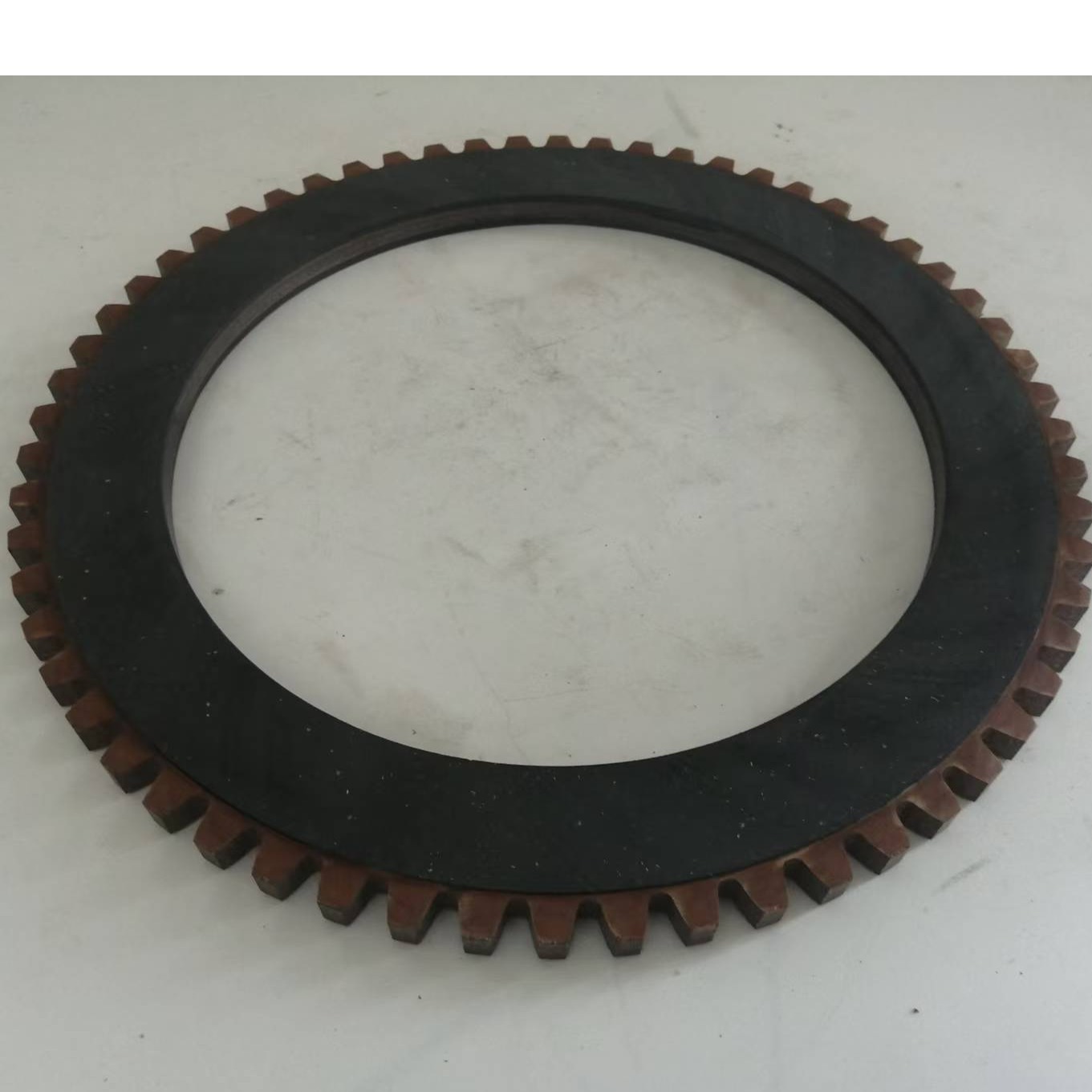 OUTER DISC