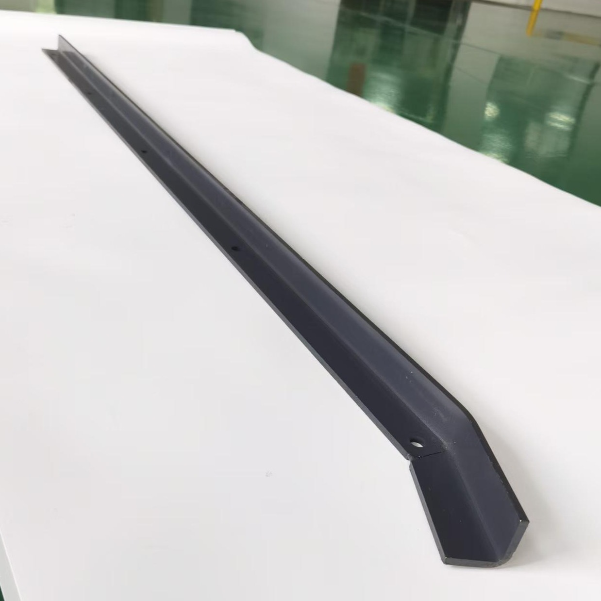 Side Baffle Shoe, left
