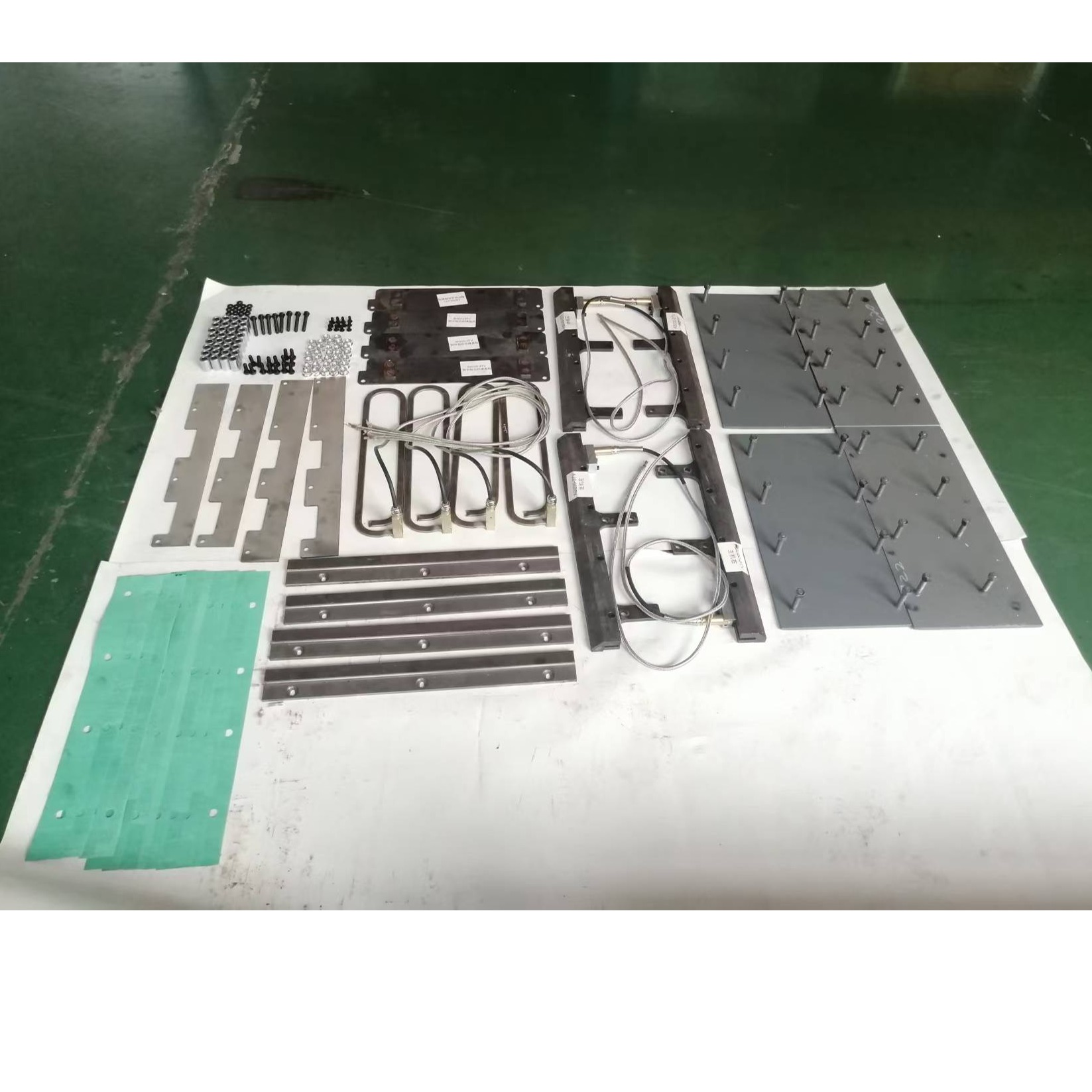 AB220-3TV VSS_BASIC SCREED TV