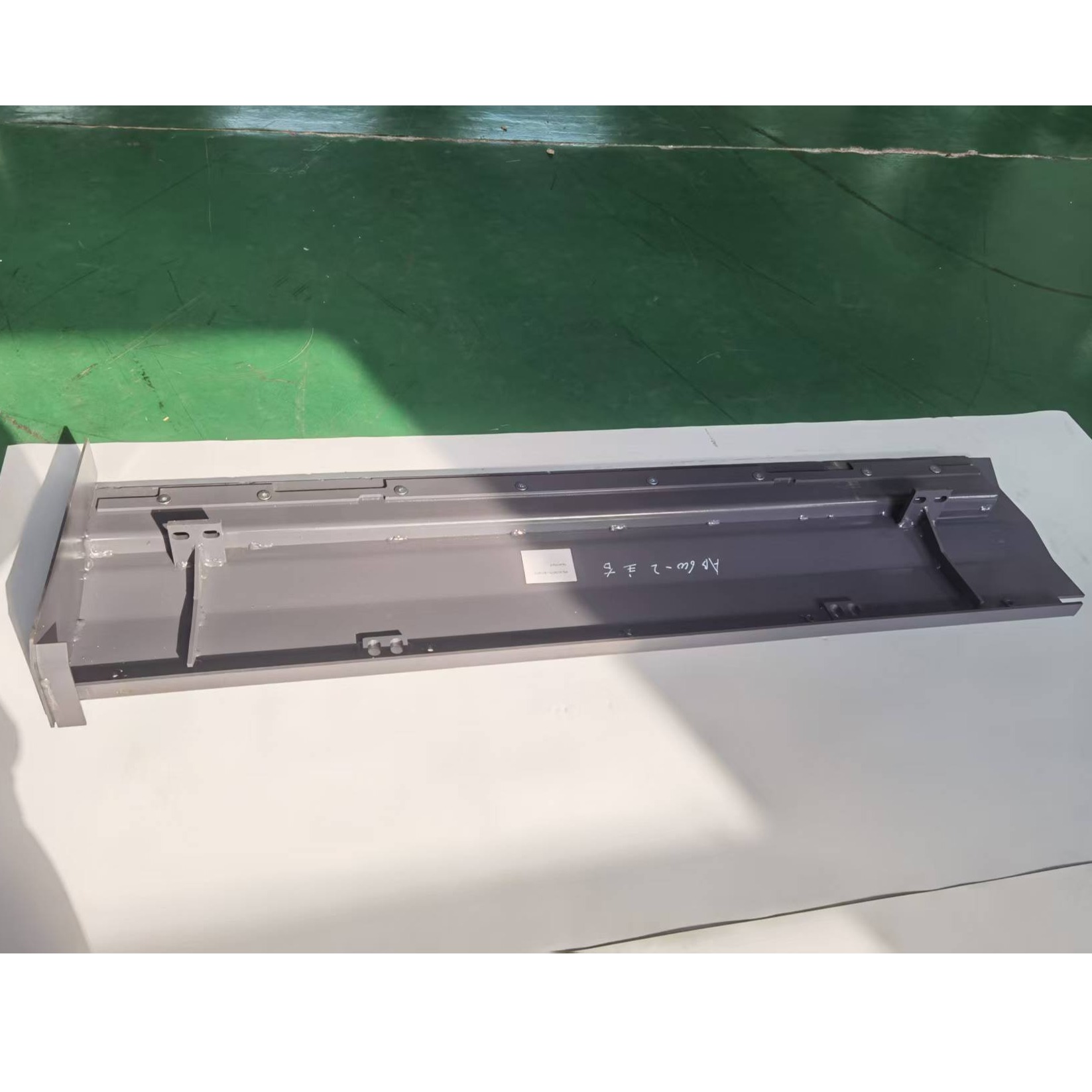 Screed Plate Baffle