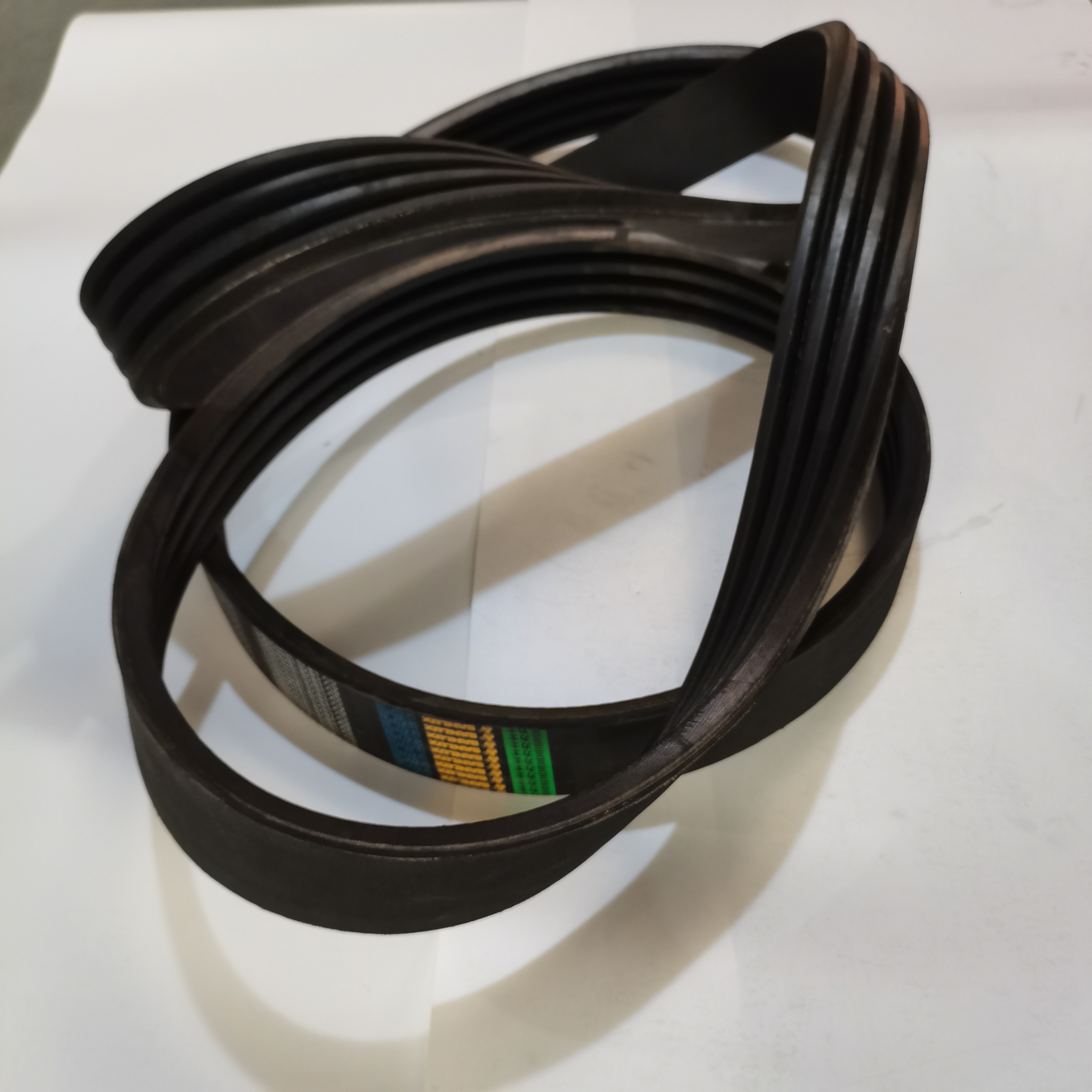 W195 W205 W215 drive belt