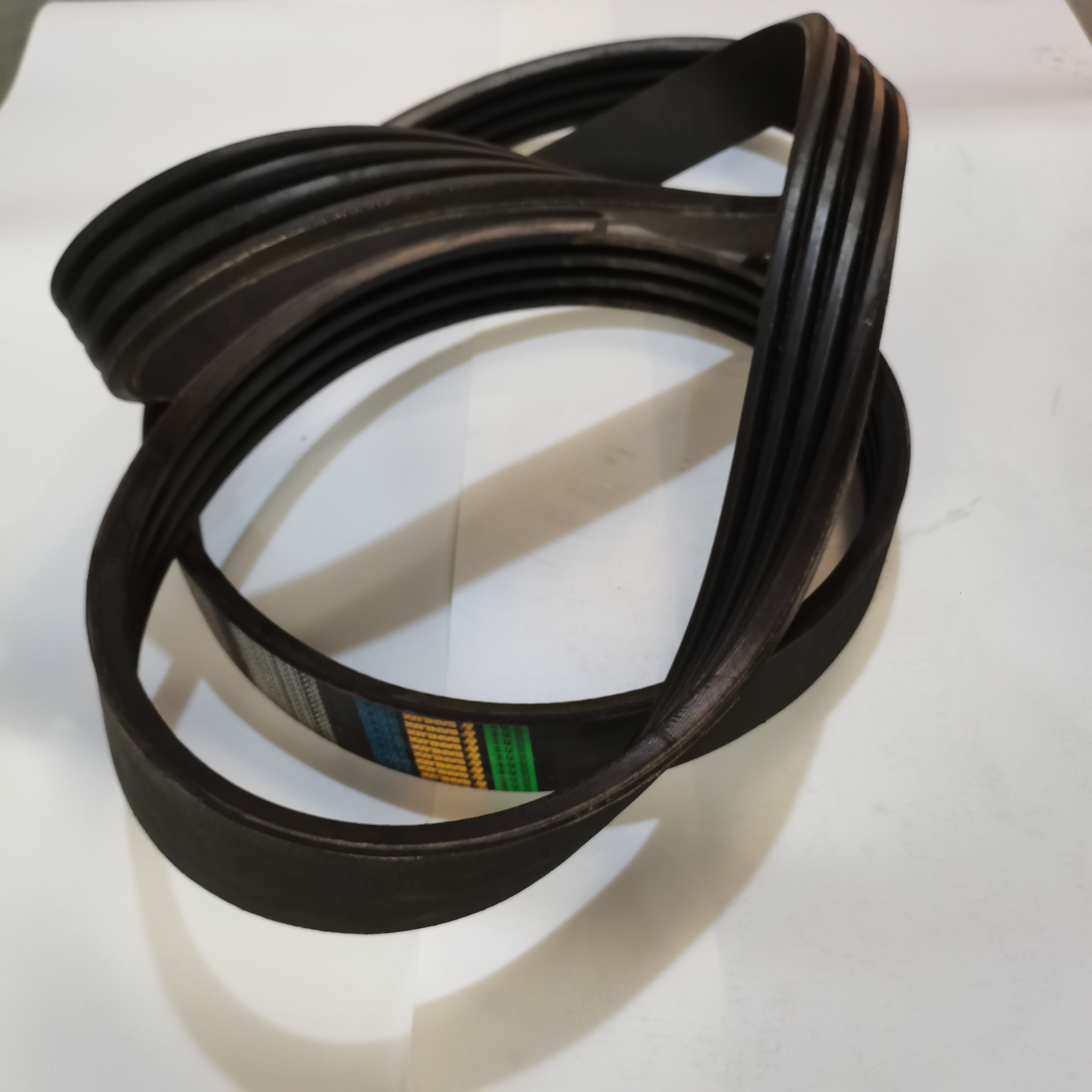 W195 W205 W215 drive belt