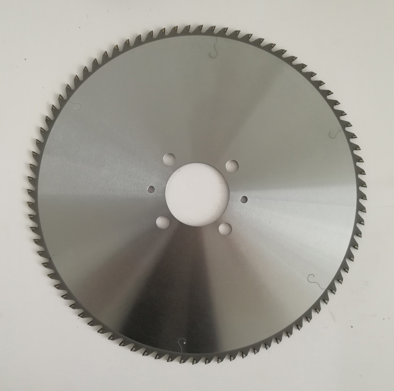 Panel Sizing Saw Blades for the Electronic Saw of KDT Machine