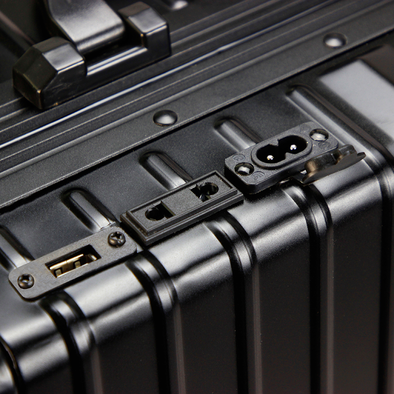 metal makeup case