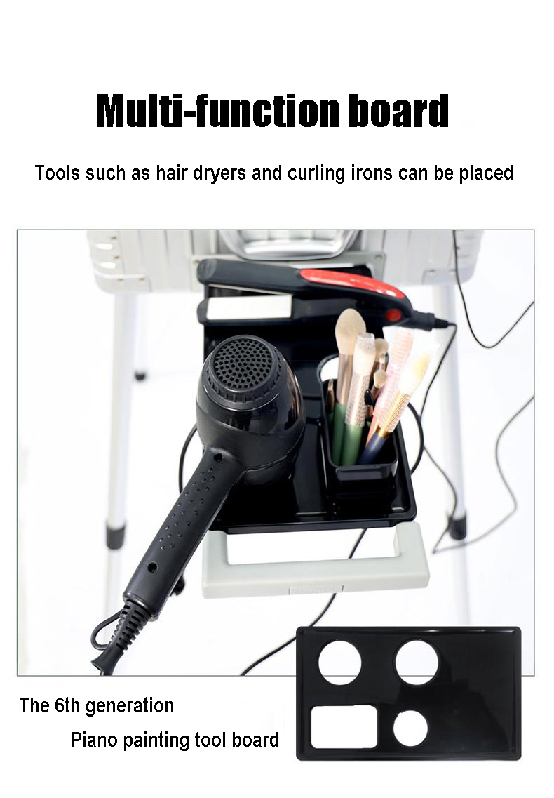 Lighted Makeup Case station