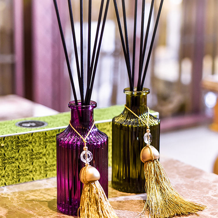candle and reed diffuser gift set