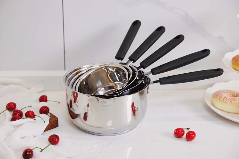 Saucepan
