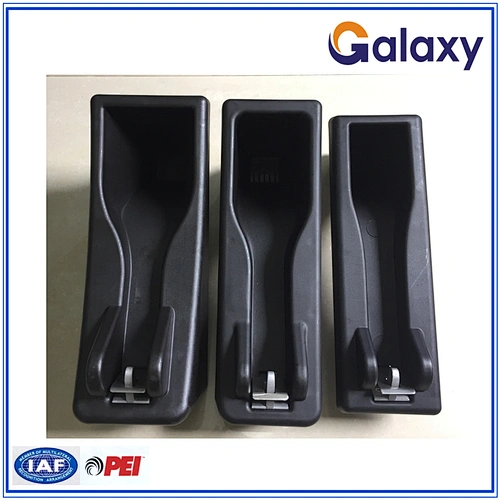 Plastic nozzle holder