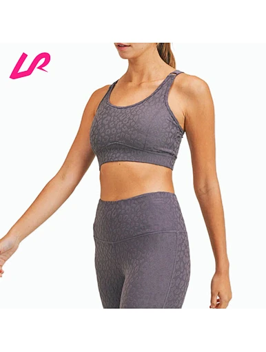adjustable strap yoga bra