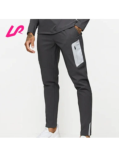 side pockets jogger