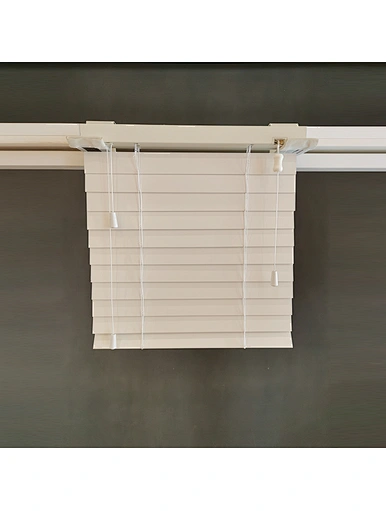 Non-perforated blinds