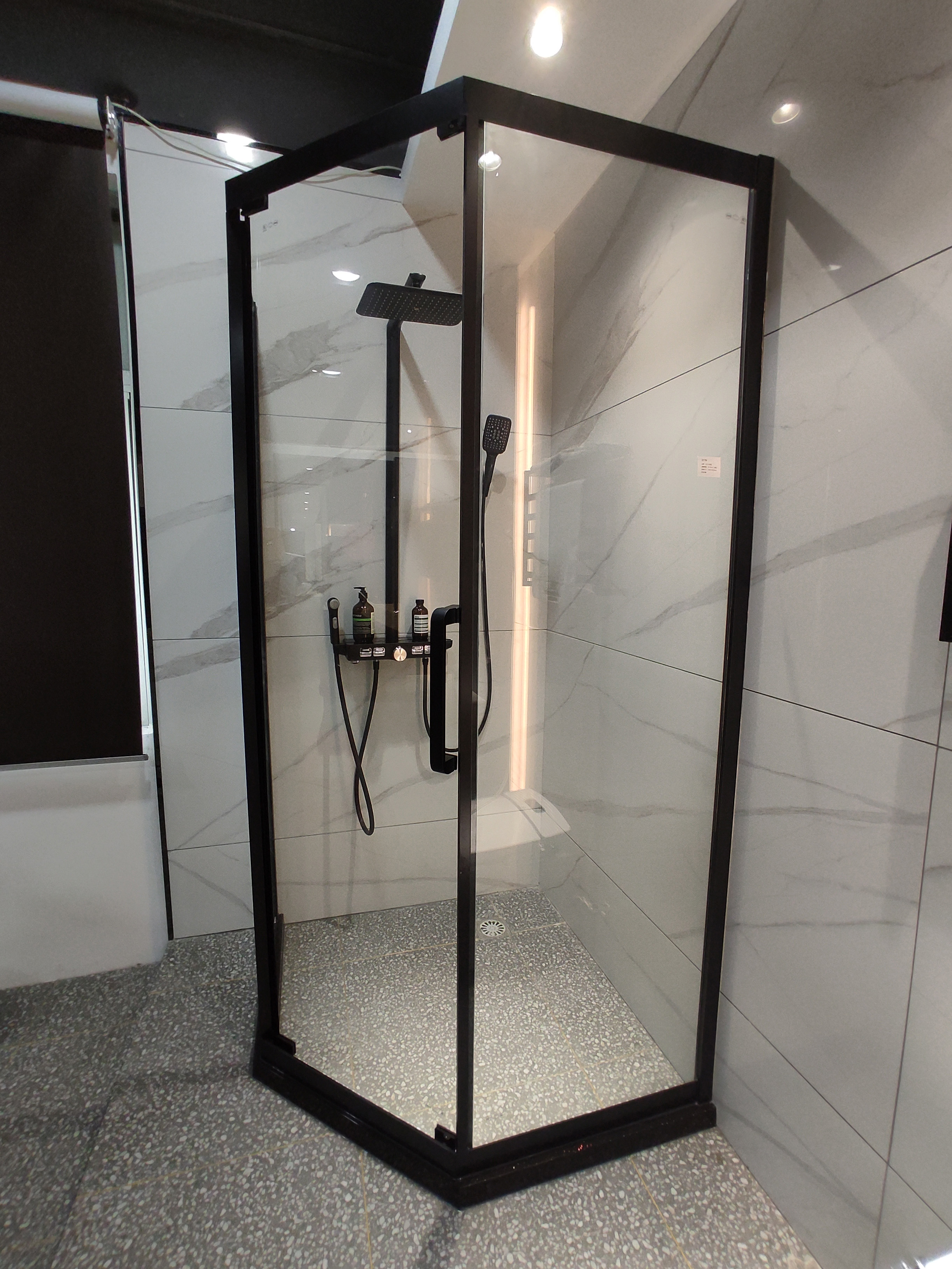 shower enclosure, enclosures for shower, glass shower enclosures, shower room, shower doors, glass doors for showers
