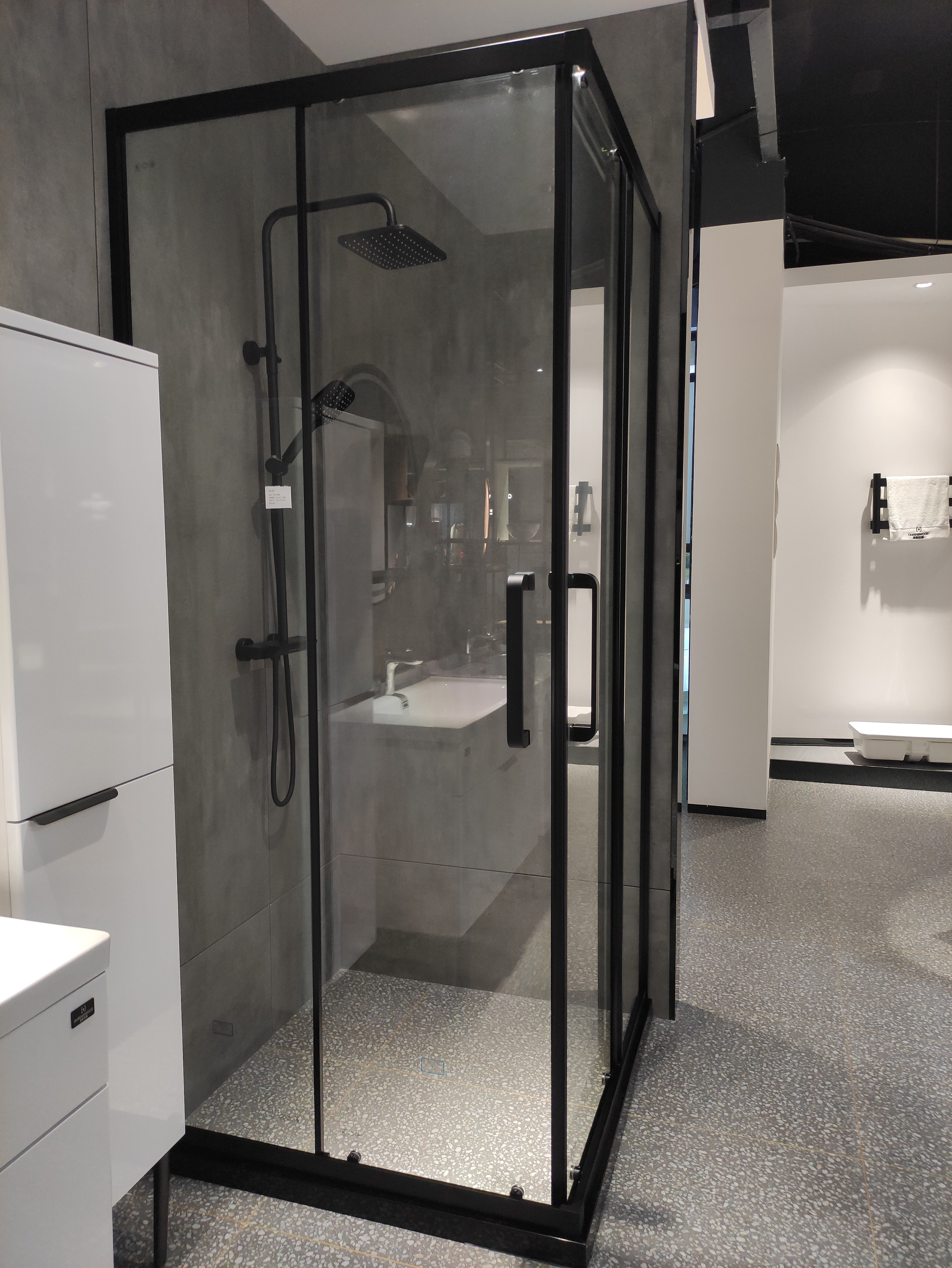 shower enclosure, enclosures for shower, glass shower enclosures, shower room, shower doors, glass doors for showers