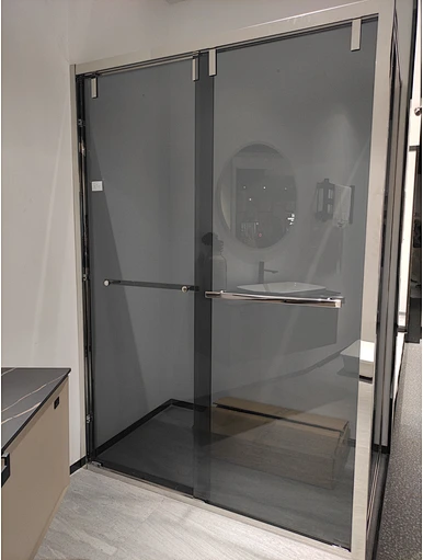 Stunning L-Shape Handle Clear Tempered Glass Stainless Steel Shiny Hinge Shower Cabin