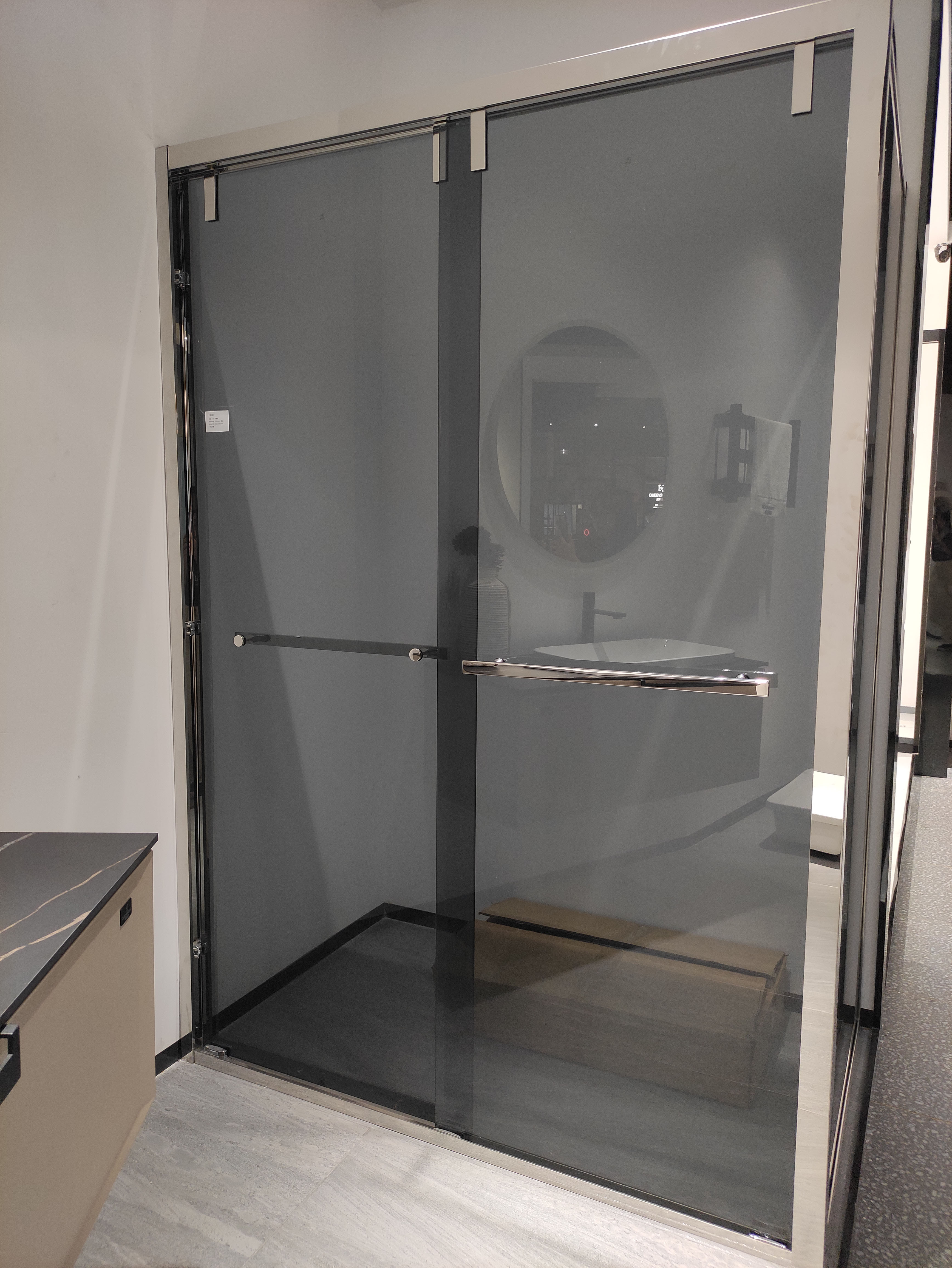 shower enclosure, shower enclosures, enclosures for shower, glass shower enclosure, glass shower enclosures, corner shower unit