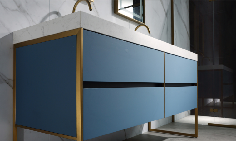 As leading bathroom vanity manufacturers, we take pride in delivering high-quality products that blend style and durability. This bathroom vanity for sale is ideal for anyone looking to upgrade their space with modern bathroom cabinets that don’t compromise on practicality.