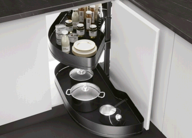 The U-shaped layout allows for a seamless workflow, ideal for multitasking during meal preparation, while the straight cabinets offer a clean and modern look, perfect for smaller kitchens. This combination not only optimizes the available space but also creates a harmonious balance between functionality and style.