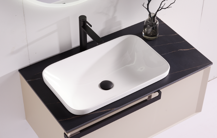 · Counter - integrated basin: It features an elegant appearance, as the basin and the countertop are on the same plane, enhancing the overall aesthetic of the space. Additionally, it is convenient to use, as items on the countertop can be easily slid into the basin, and the relatively deep basin effectively prevents water from splashing.