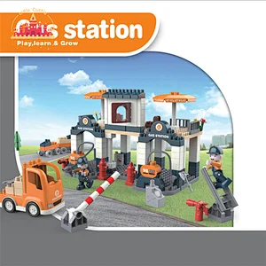 201 Pcs Diy Interlocking Toys Gas Station Plastic Building Blocks Toy For Kids SL13A015