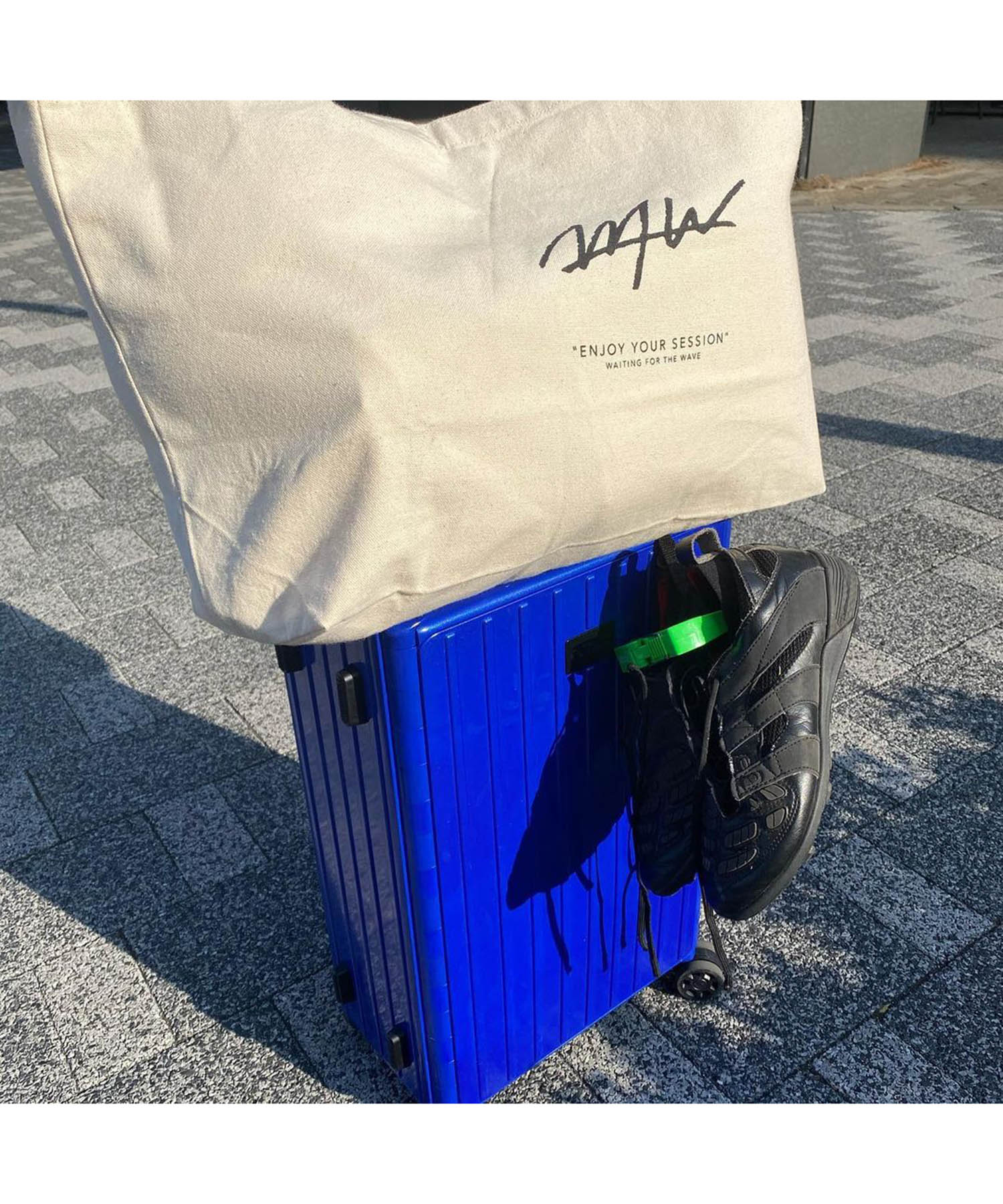new folding suitcase