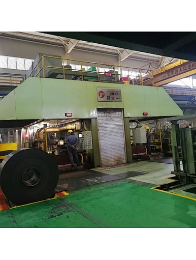 Glimpse 6 high UCM cold rolling mill