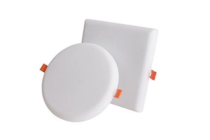 Borderless panel light