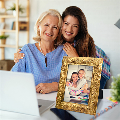 The Best Gold Picture Frames of 2023