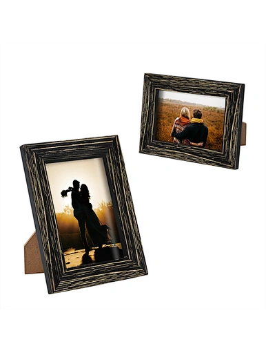 black photo frame