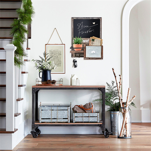 Chalkboard Key Holder | Wall Organizer