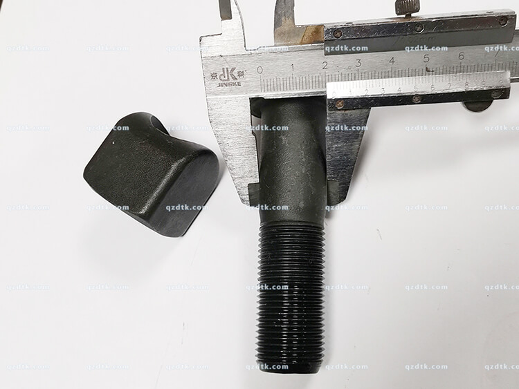 12.9 dozer track pad bolts