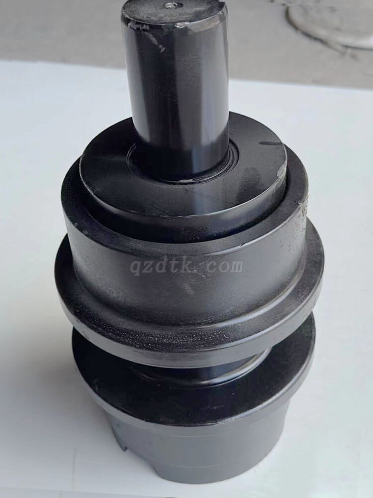 China excavator top roller factory