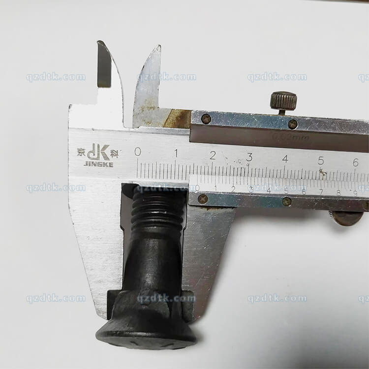 4F3656 plow bolt Cat bolt on cutting edge for tractor bucket