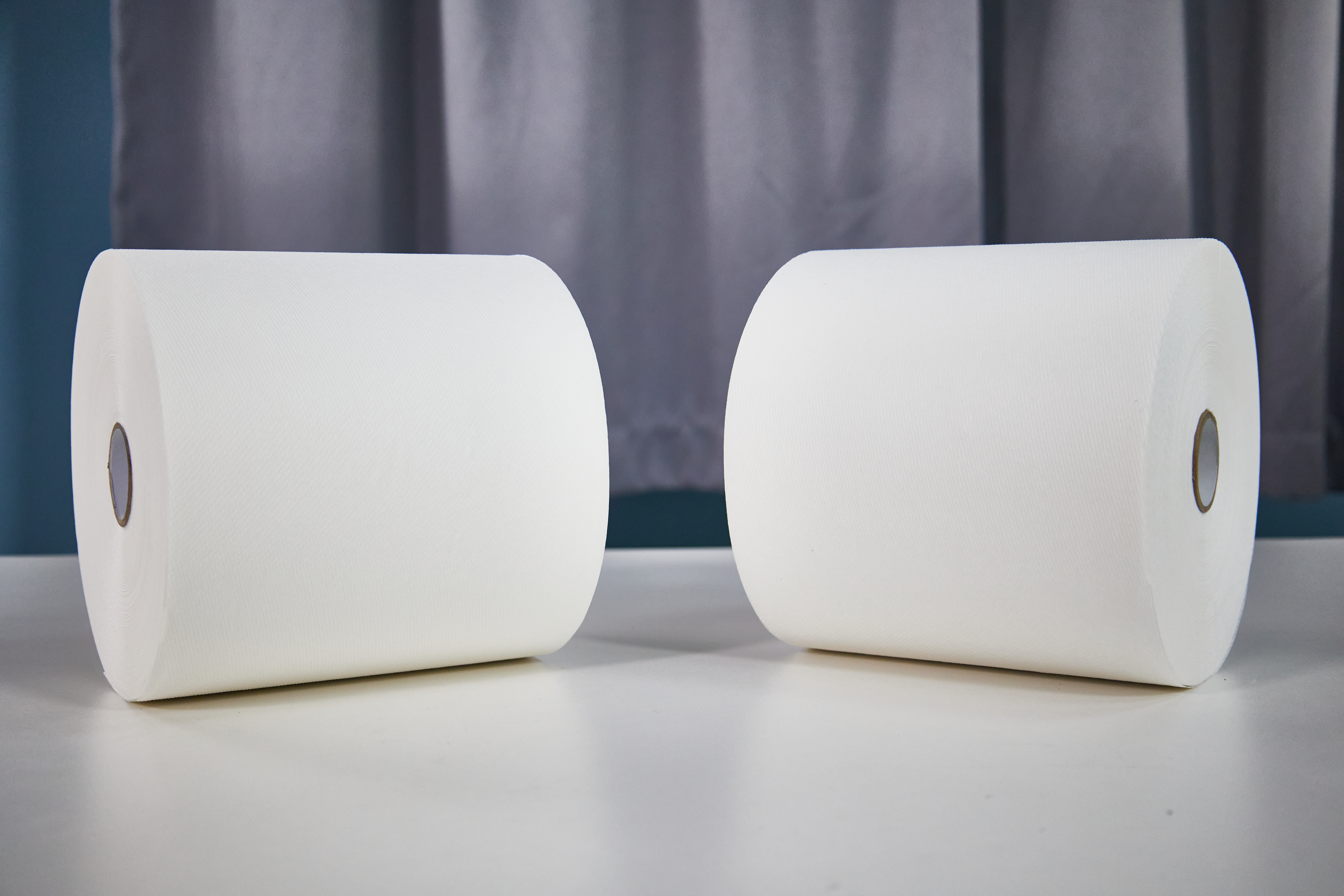 white disposable tad paper towel