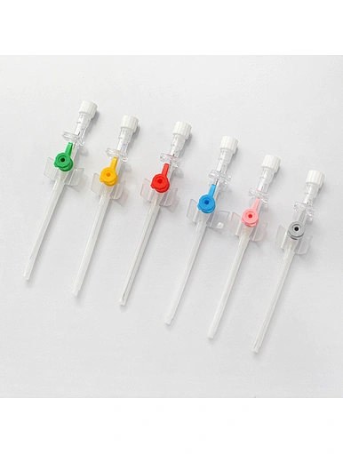 iv cannula with injection port