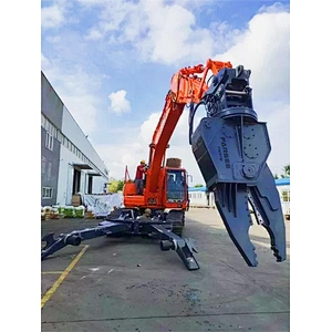 Car dismantling shear