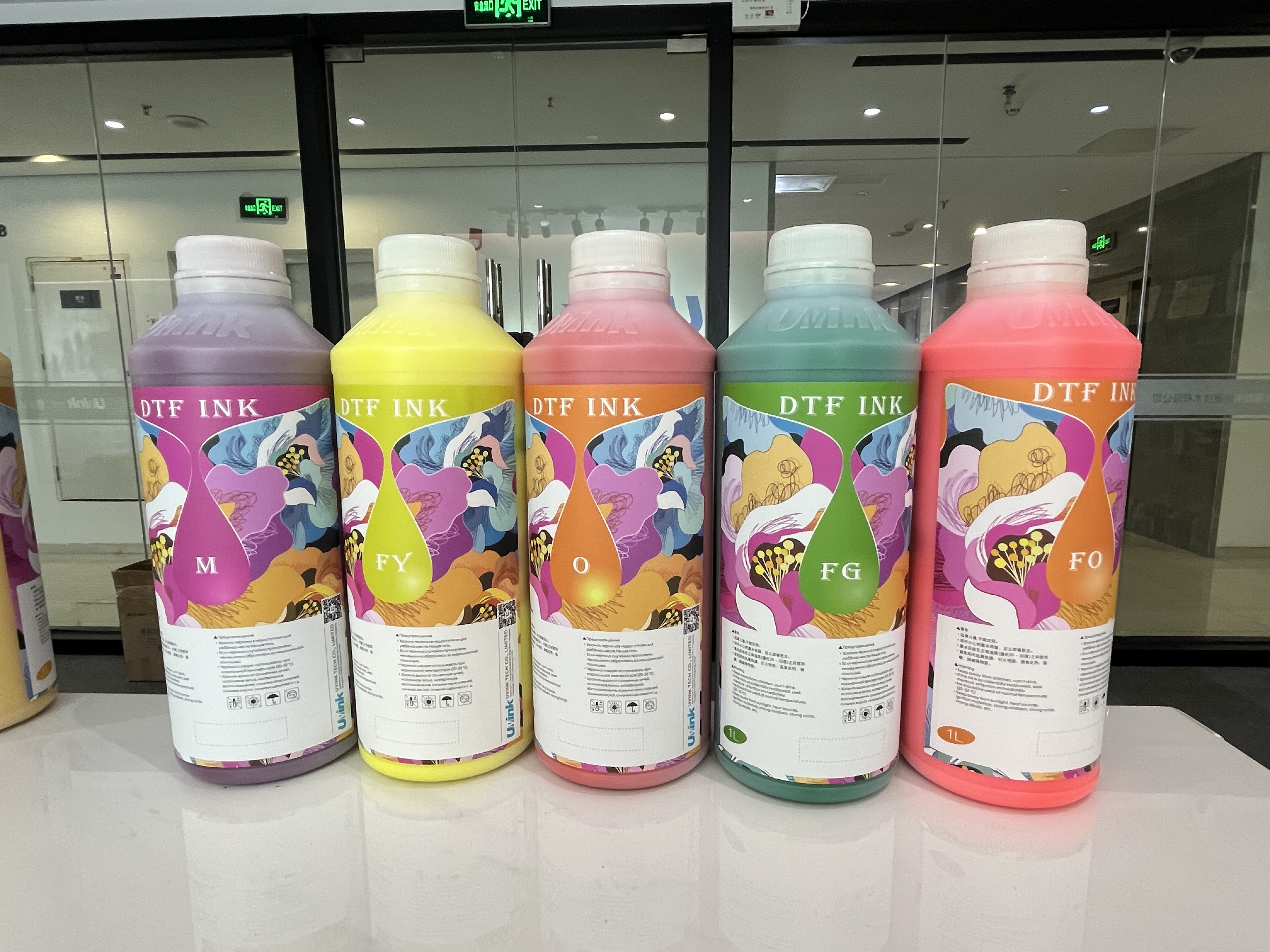 Fluorescent DTF Ink Bottles - Neon Yellow Green Orange Pink UV Reactive DTF Ink for Commercial Textile Printing