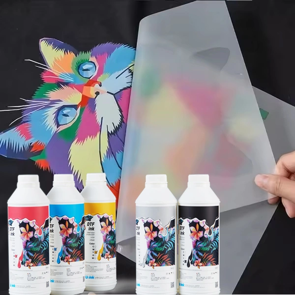 La mejor tinta DTF es una solución de impresión de alta calidad. Ofrece impresiones nítidas y coloridas en las películas DTF, haciendo que los diseños se destaquen. Con una gran adherencia a los tejidos, asegura resultados duraderos y resistentes al lavado.