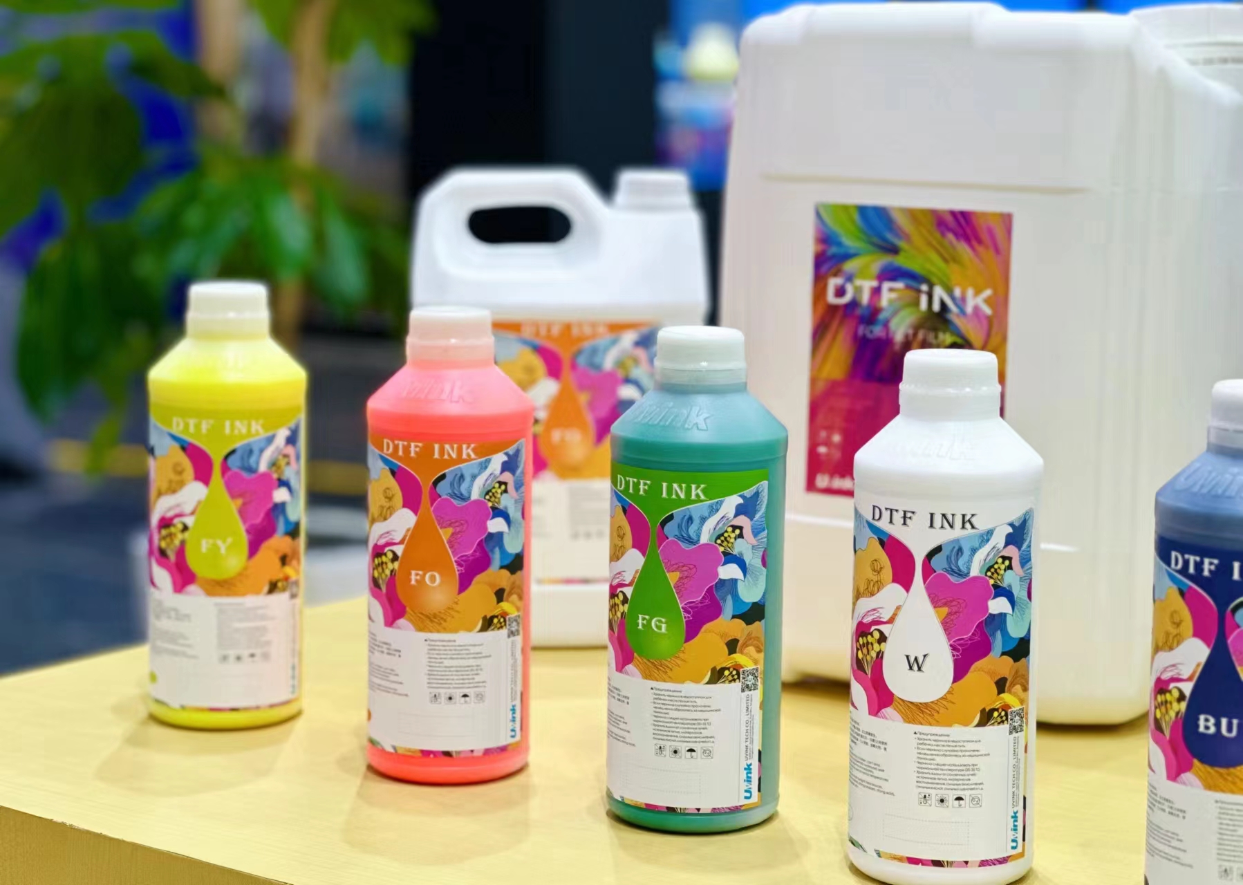 UVINK economic DTF ink for dtf for shirts Epson printhead printing