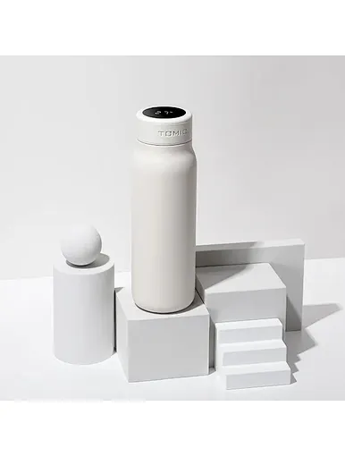 Water Bottle with Temperature Display Lid