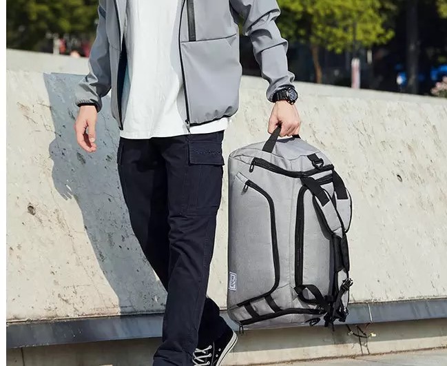 Polyester Waterproof Travel Duffel Backpack for Hiking Sport Gym China