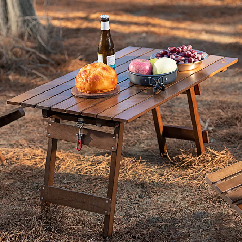 Stable Table Set Household Outdoor Camping Furniture Folding Table and Chairs Set