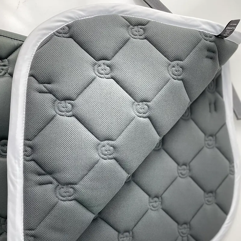 Horse Riding Equestrian Saddle Pad Quilted Pad China