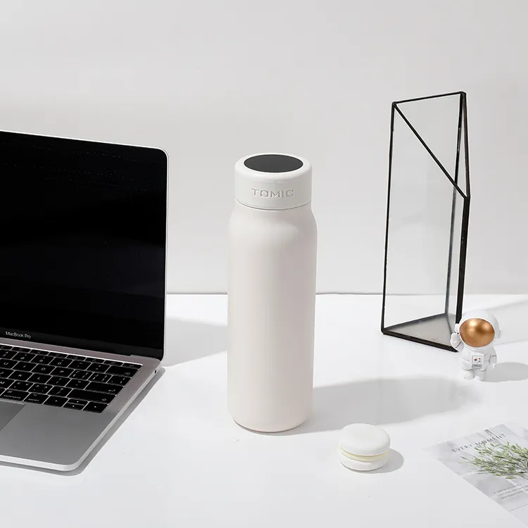 Stainless Steel Drink Bottle with Temperature Display Lid