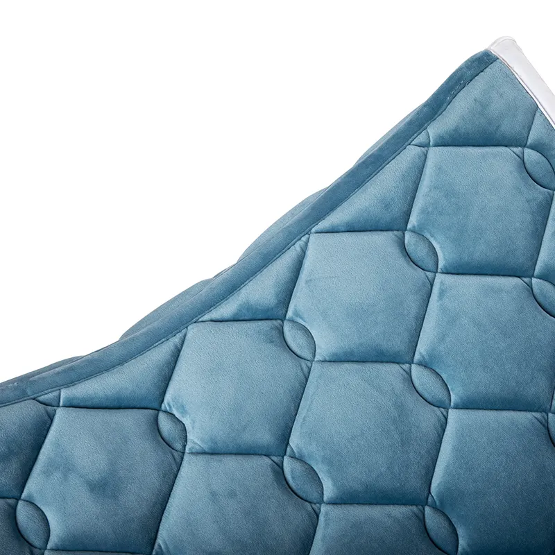 Detail of Horse Riding Winter Equestrian Saddle Pad