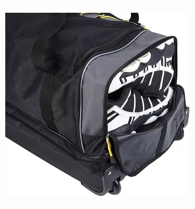China Large Capacity Polyester Duffel Travel Bag Portable Wheeled Rolling Bag